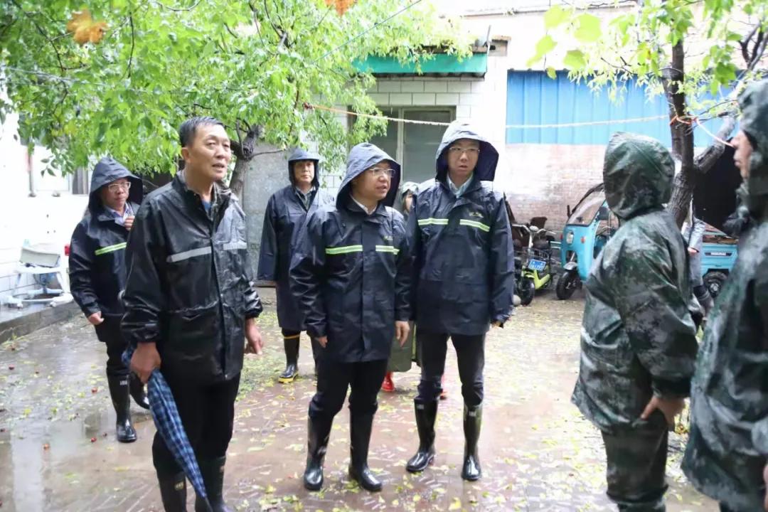 新店选址为什么不要选斜坡,室内地面低于室外怎么解决