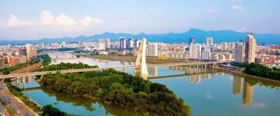 赣州晚上哪些小巷好玩?市区哪里可以逛逛呢？市区的景区有？