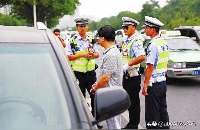 交警周末上班吗,交警队星期六办公吗