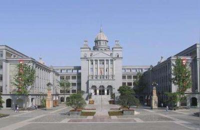 成都石室外语高中怎么样,最美环境成都石室外语学校高中
