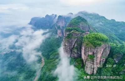 夏天去哪里旅游好,去什么景点值得玩
