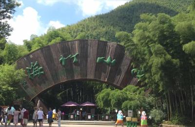 溧阳南山竹海和宜兴竹海哪个更好玩,和宜兴竹海哪个更好玩