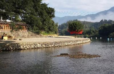 从漳州火车站怎么坐车去南靖土楼,没有看到南靖土楼的土楼群
