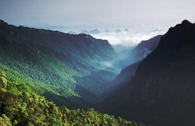 南宁大明山景区主要由什么组成,八十岁老人要门票不