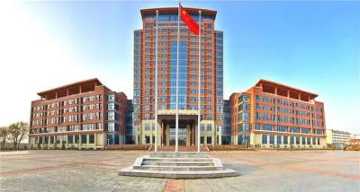 泰山双语学校,泰山双语和泰安一中初中部那个好