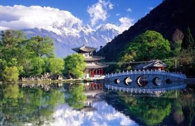 重庆传媒学院,三峡传媒艺术学院是几本