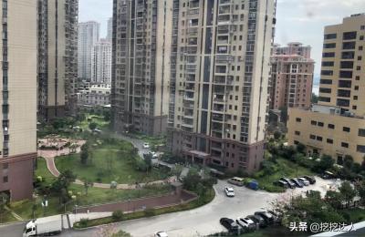北上广深房价,有专家称北上广深房价下行苗头已出现
