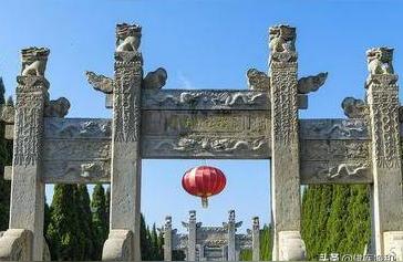 峨眉山大佛禅院,请问峨眉山后山徒步线路怎么走