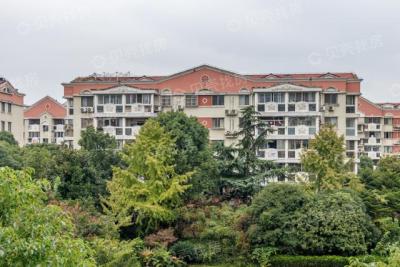 新虹桥明珠花园,租一个两居室大概多少钱