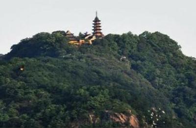 苏州最大高端商场苏州中心广场有几层楼,苏州最大高端商场在哪里