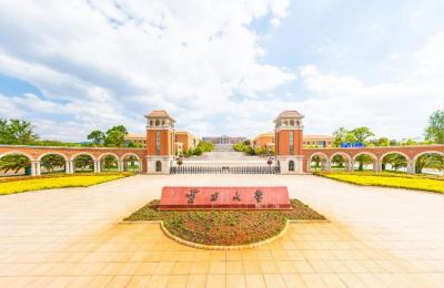 哪所高校能排在前面,云南大学和昆明理工大学