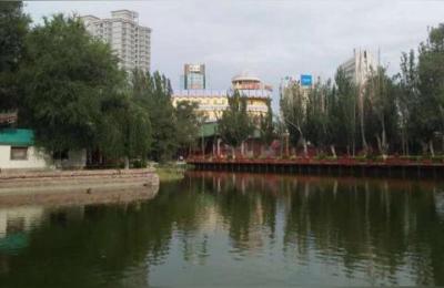乌鲁木齐人民公园,乌市高铁站附近旅游景点