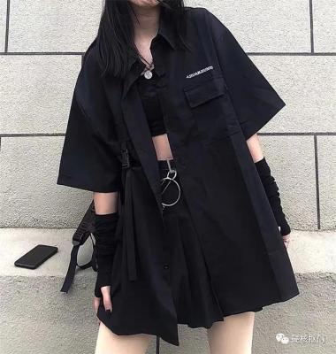 女装哪里买便宜好看淘宝,求小仙女们推荐有运费险的平价女装店以及靠谱尾单店