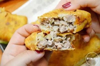 深圳探店新店文案怎么写,剪辑美食探店类视频需要自己写文案吗