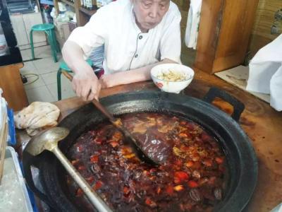 户县馍店微信群说了什么,如何一天吃遍西安美食