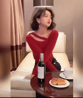 为什么有些淘宝店铺图片,关于淘宝店铺里图片设置的问题