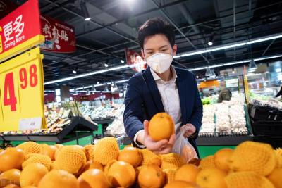 水果店微信群里怎么活跃,你相信无人售货店月入过万吗