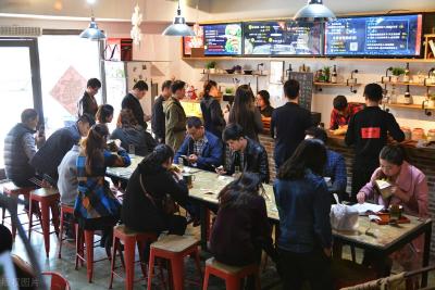 新店开什么店赚钱,电商卖什么东西挣钱