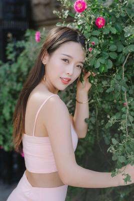 淘宝服装平面怎么拍好看,拍摄时应撑握哪些技巧