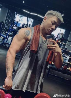 淘宝怎么下架彪马鞋子,买aj一般哪里买比较真
