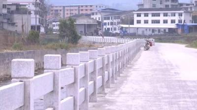 尤溪地板翻新店电话多少,你会选择住在山上海边还是繁华方便的都市