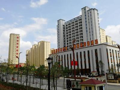 老店搬迁新店海报怎么写,现在的年轻人该不该继续说地方方言
