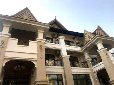 老公新店开业送什么花最好,有的人去开店一个月赚一两千块钱