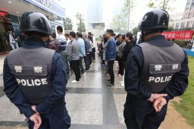 广西烧烤店团购群微信号,现在摆地摊卖什么赚钱最快